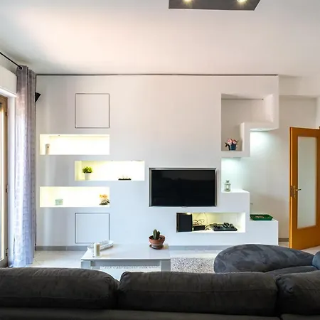 Apartmán Belvedere Dell Etna - Ampio Con Vista Mare E Taormina Giarre